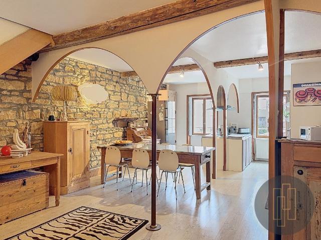 Appartement 4 pièces 132 m²