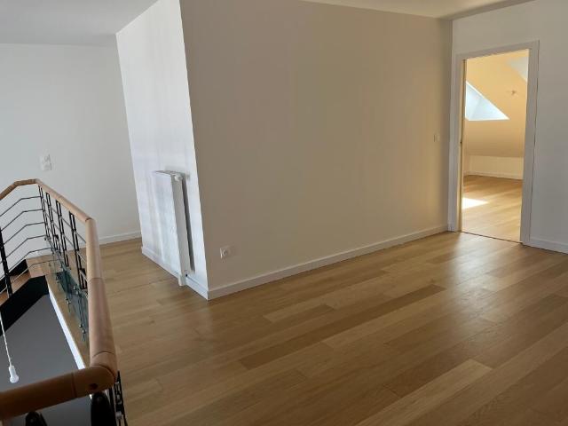 Appartement 4 pièces, 133 m² à louer à La Rochelle 17000