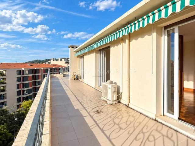 Appartement 4 pièces 135 m²