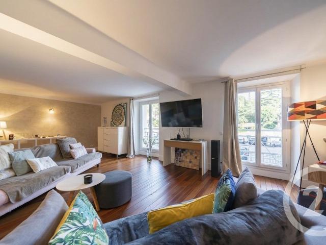 Appartement 4 pièces 135 m²