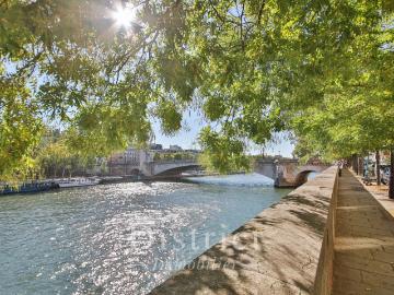 Appartement 4 pièces 135 m²