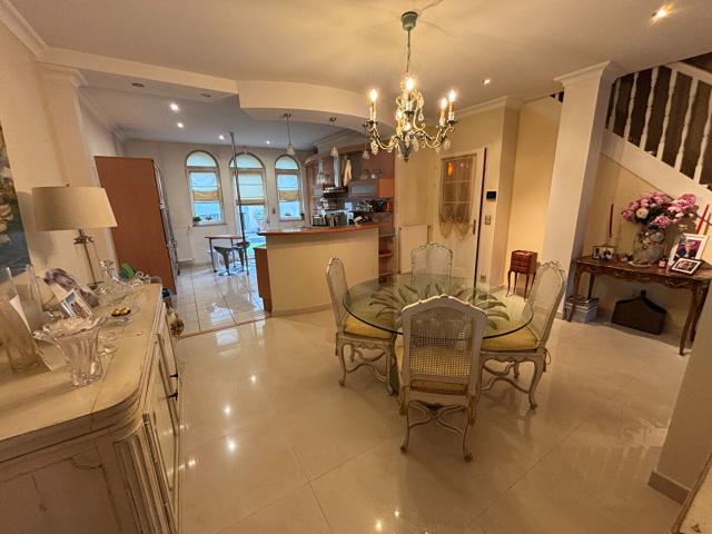 Appartement 4 pièces 136 m²