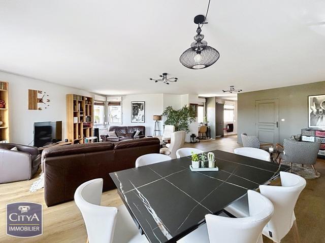 Appartement 4 pièces 136 m²