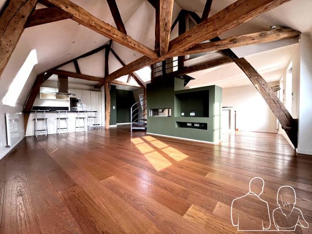 Appartement 4 pièces 136 m²