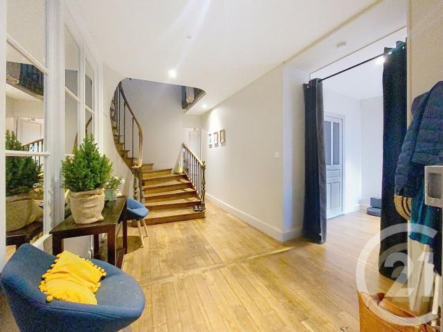 Appartement 4 pièces 137 m²
