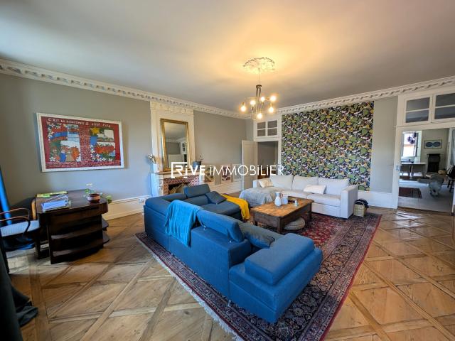 Appartement 4 pièces 138 m²