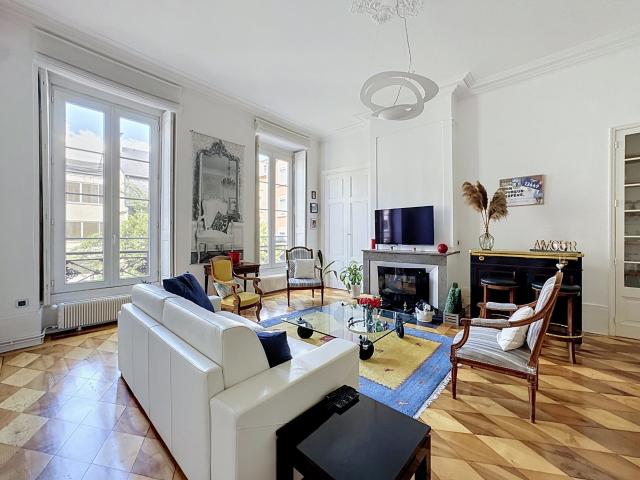 Appartement 4 pièces 139 m²