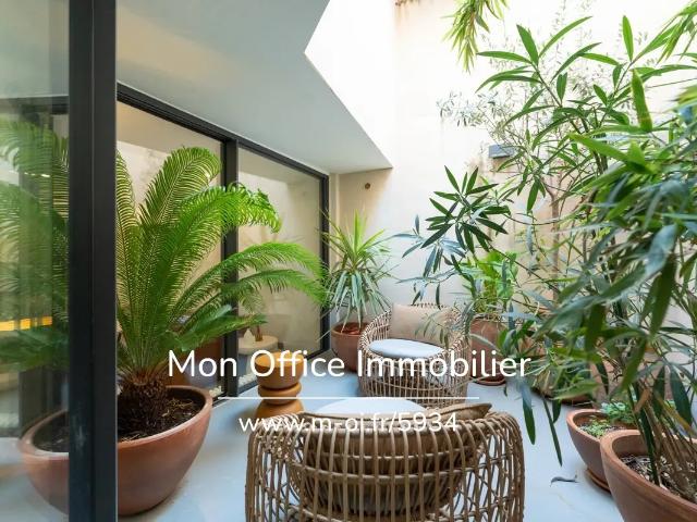 Appartement 4 pièces 140 m²