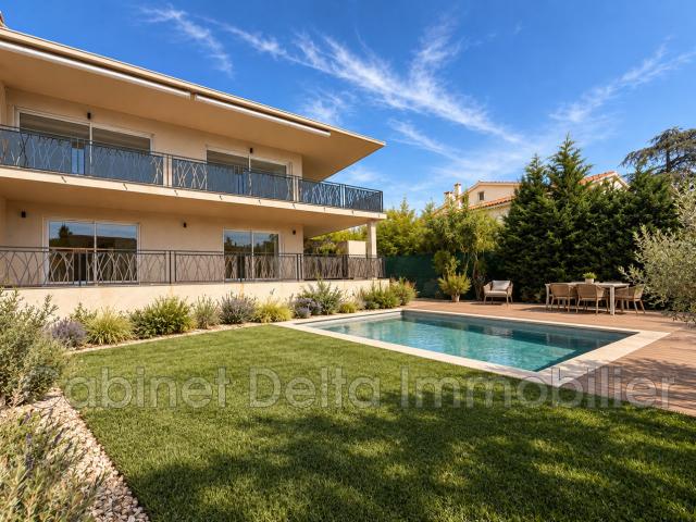 Appartement 4 pièces 140 m²