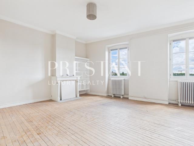 Appartement 4 pièces 140 m²
