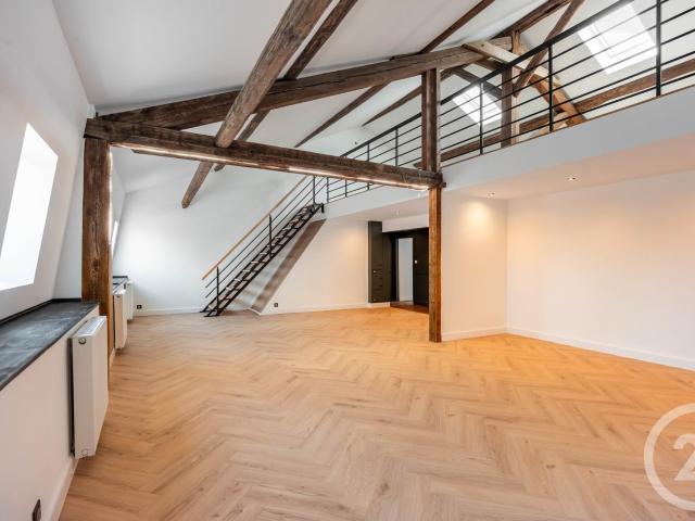 Appartement 4 pièces 140 m²