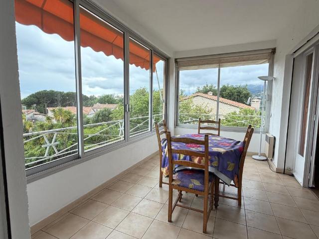 Appartement 4 pièces 140 m²