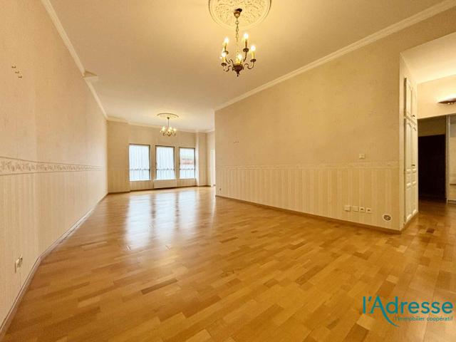 Appartement 4 pièces 140 m²