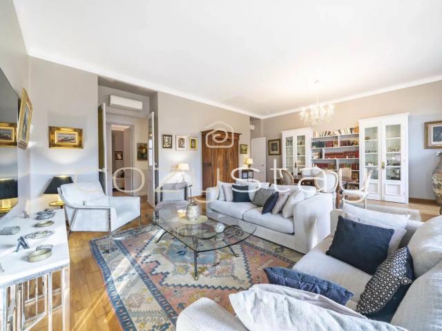 Appartement 5 pièces 141 m²