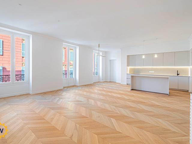 Appartement 4 pièces 142 m²