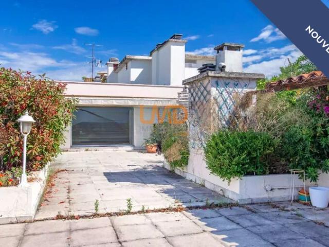 Appartement 4 pièces 144 m²