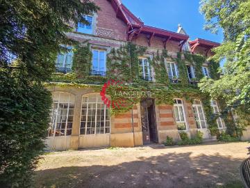 Appartement 4 pièces 145 m²