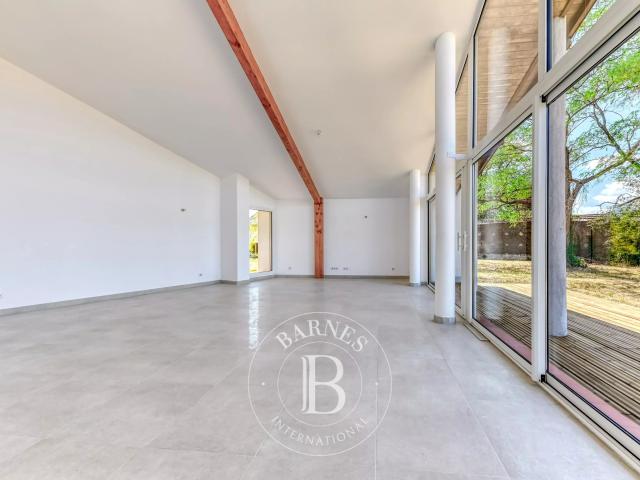 Appartement 4 pièces, 147 m² à louer à Caluire et Cuire 69300