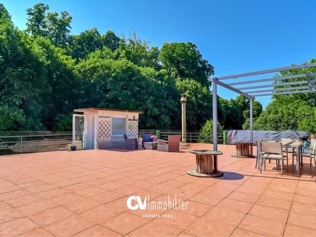 Appartement 4 pièces 148 m²