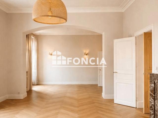 Appartement 4 pièces 148 m²