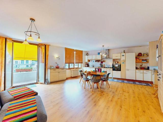 Appartement 5 pièces 148 m²