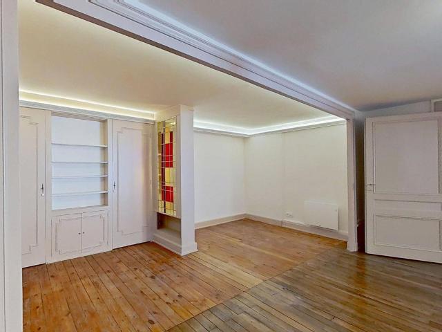 Appartement 4 pièces, 150 m² à louer à Lyon 1 69001