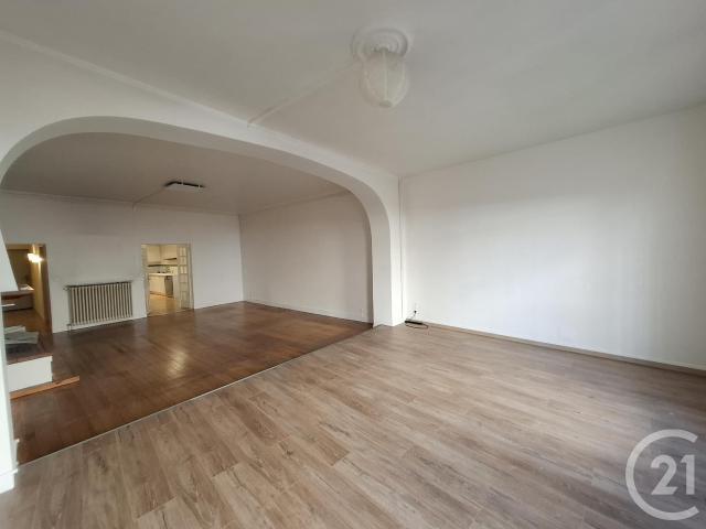 Appartement 4 pièces 151 m²
