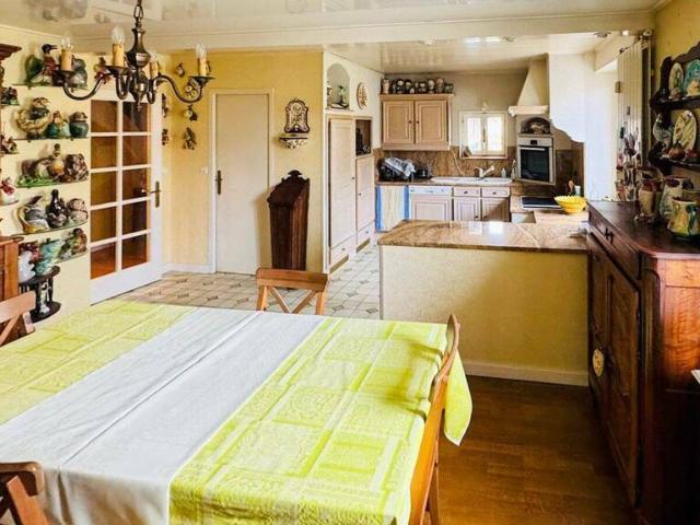 Appartement 4 pièces 152 m²
