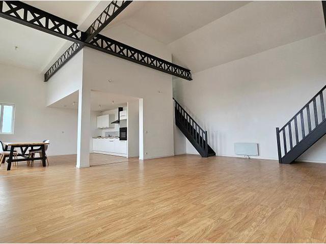 Appartement 4 pièces 153 m²