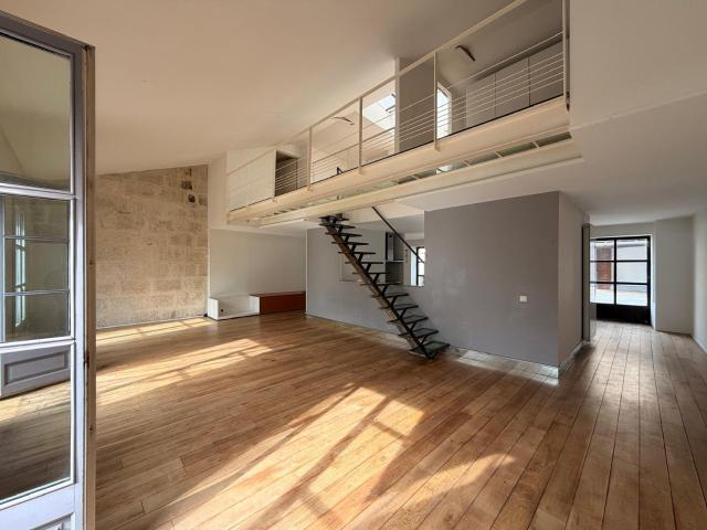 Appartement 4 pièces 155 m²