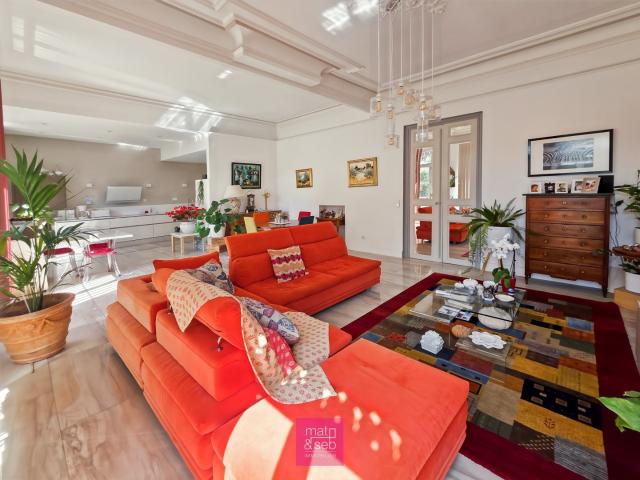 Appartement 4 pièces 155 m²