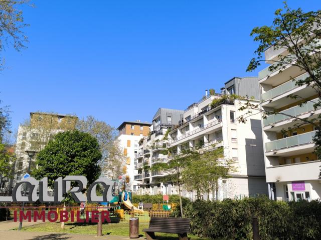 Appartement 4 pièces 159 m²