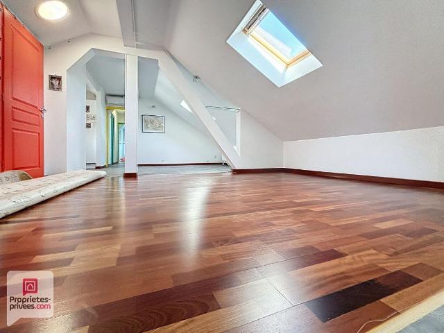 Appartement 4 pièces 160 m²