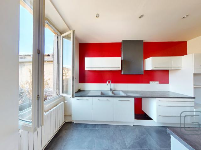 Appartement 4 pièces 162 m²