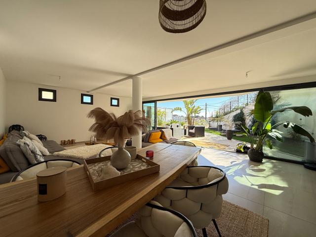 Appartement 4 pièces 163 m²