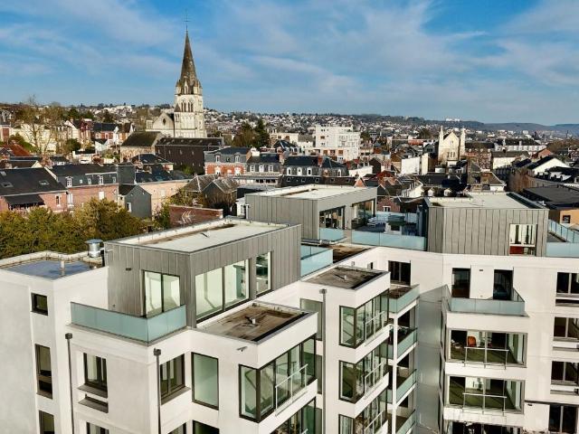 Appartement 4 pièces 164 m²