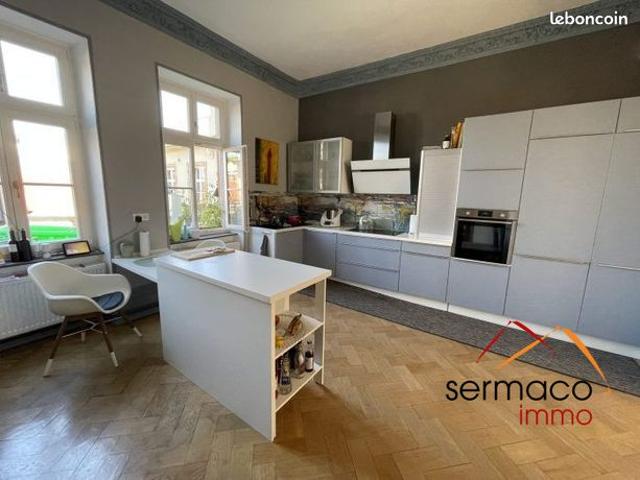 Appartement 4 pièces 164 m²