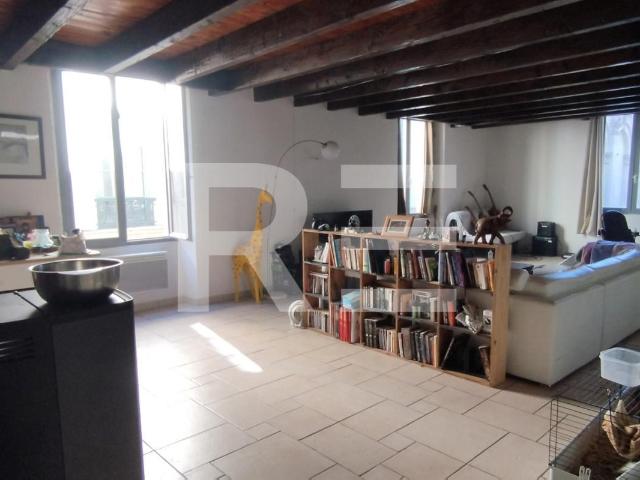 Appartement 4 pièces 170 m²