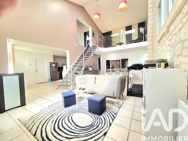 Appartement 4 pièces 170 m²