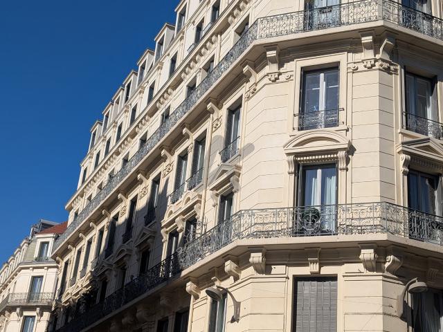Appartement 4 pièces 169 m²