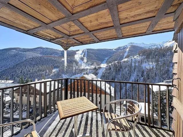 Appartement 4 pièces 184 m²