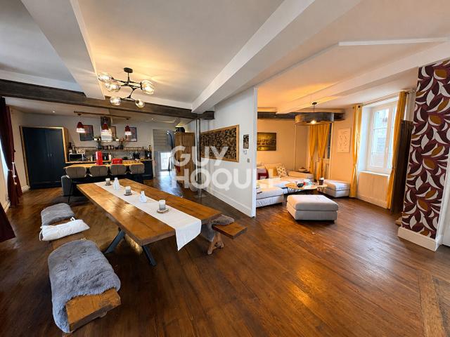 Appartement 4 pièces 188 m²