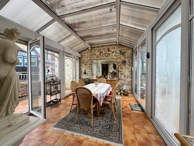 Appartement 4 pièces 192 m²