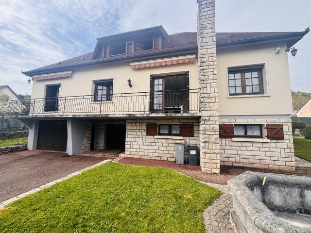Maison 4 pièces 209 m²