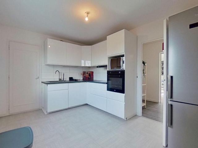 Appartement 4 pièces, 25 m² à louer à Vaulx en Velin 69120