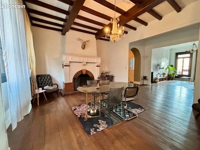 Appartement 4 pièces 395 m²