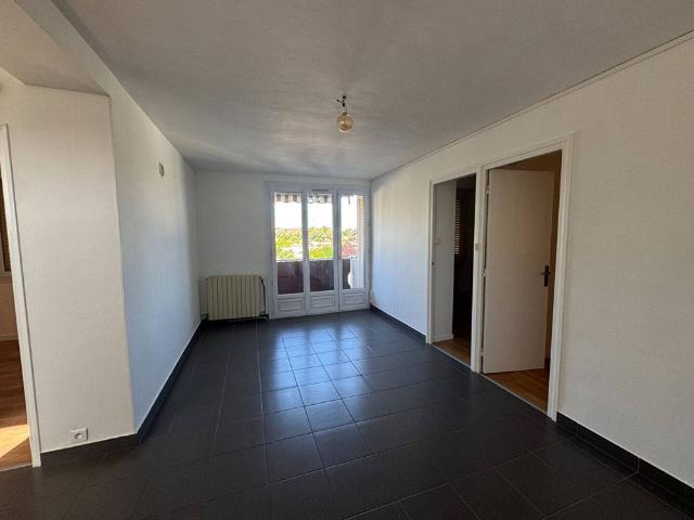 Appartement 4 pièces – VENISSIEUX