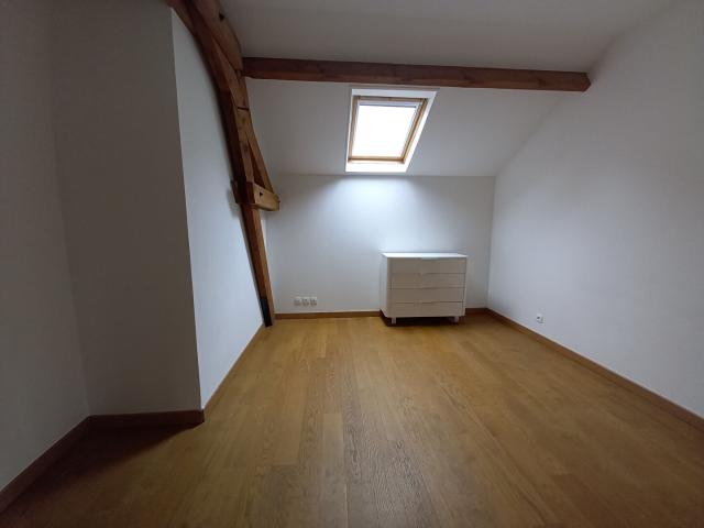 Appartement 4 pièces Villers en Arthies 86.85m² 1000€ à louer l'Adresse