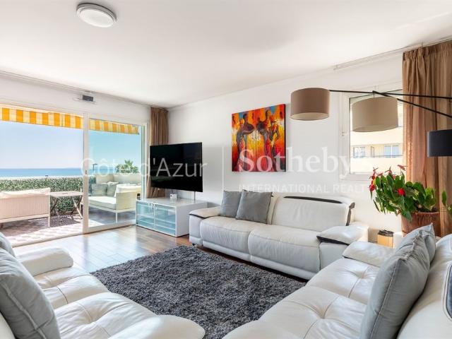 Appartement 4 pièces vue mer à Saint Laurent du Var Proche C. 112m² Saint Laurent du Var