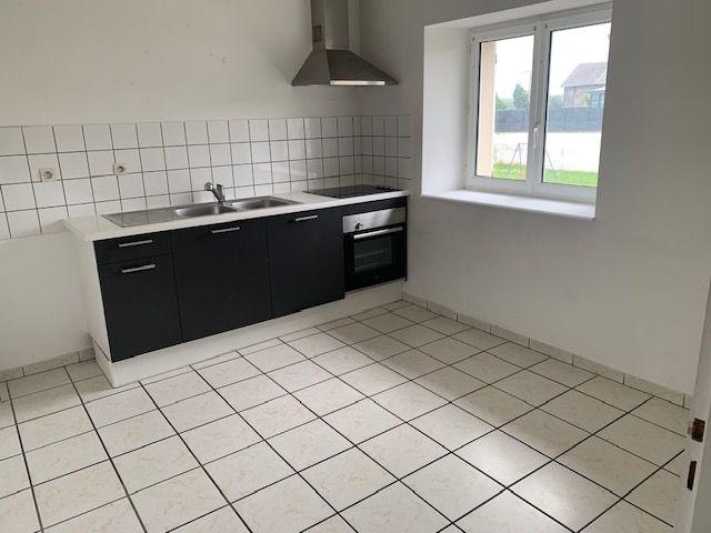 Appartement 4 pièces à Cosnes et Romain